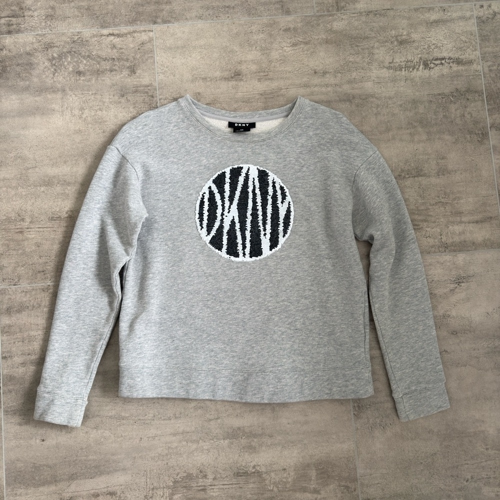 DKNY Printed Logo Crewneck Sweatshirt in grey with a sequined logo Size XS - Picture 3 of 12